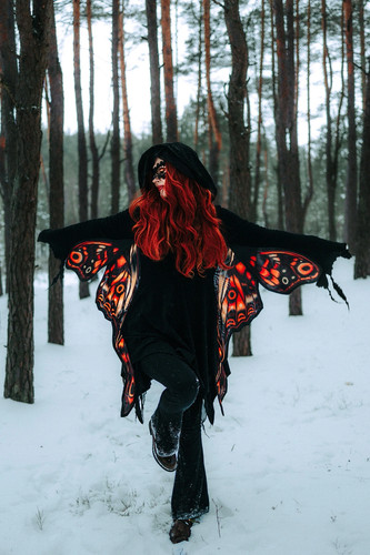Restyle gothic ignis moth - ignis,